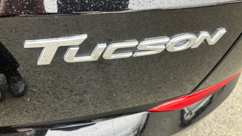 Hyundai Tucson 1.7 CRDi Blue Drive Premium 5dr 2WD Diesel Estate